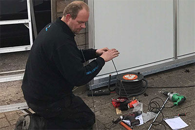 Snackbar Gerrit Bosma: vervangen van een schuifdeur.